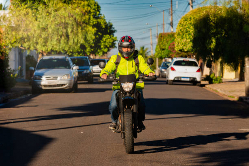 Serviço de Entrega Via Motoboy Contratar Bairro de Fátima - Serviço de Entrega com Moto